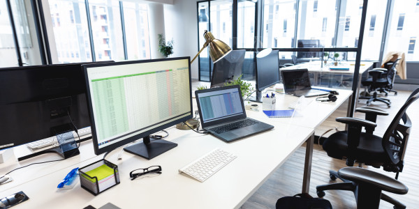 Proyectos de ICT Oficinas / Locales Comerciales Vilanova d'Alcolea · Wi-Fi y redes privadas